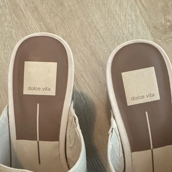 Dolce Vita Ivory Women's Emol Platform Clogs - Picture 6 of 6